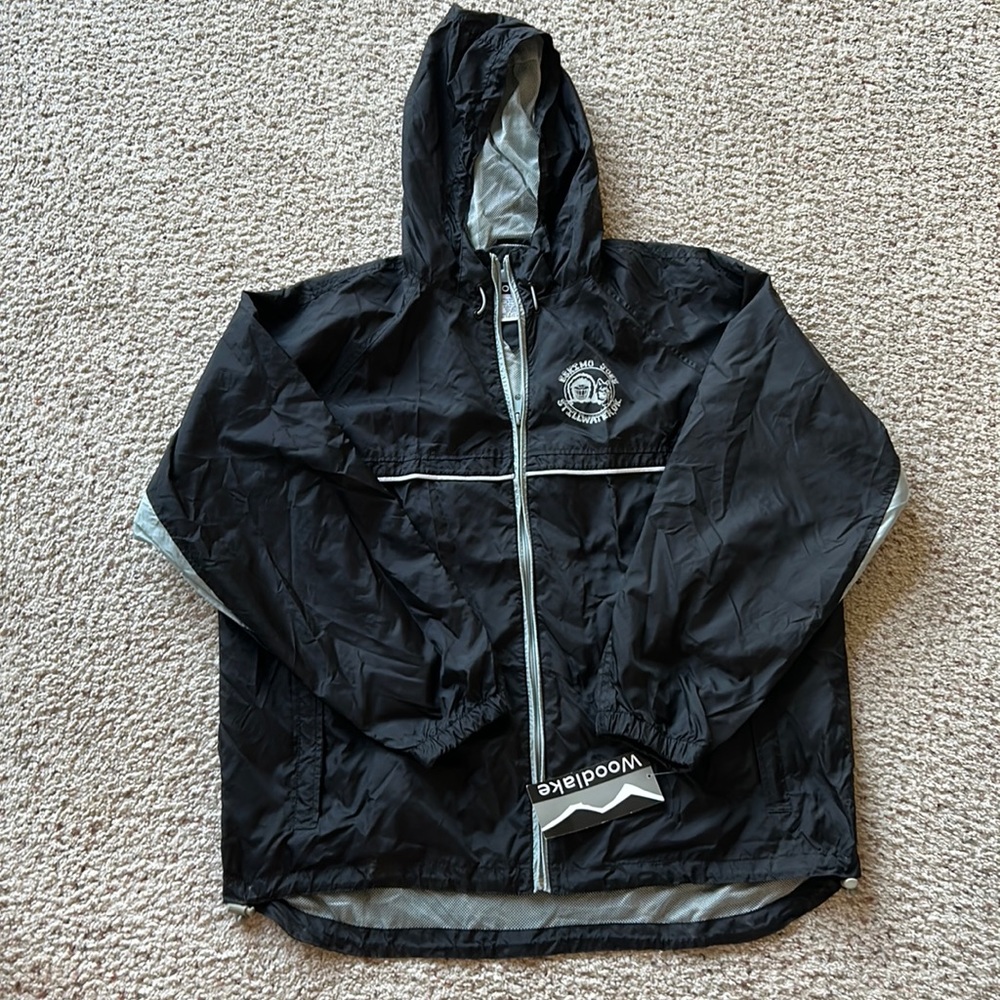 NWT. Size Large. Eskimo Joe’s windbreaker jacket.